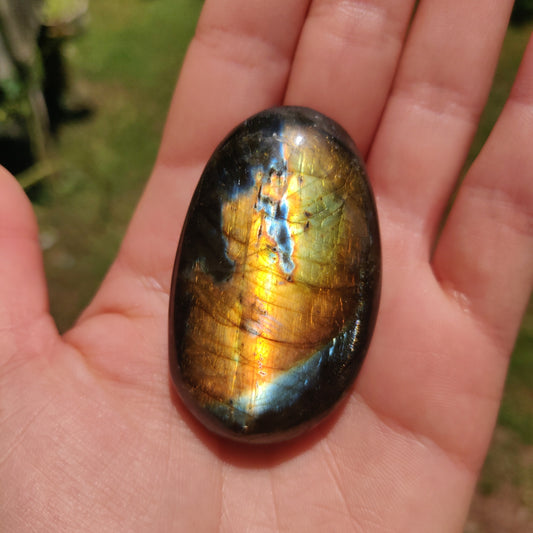Labradorite Palm Stone (#288) - Simply Affinity