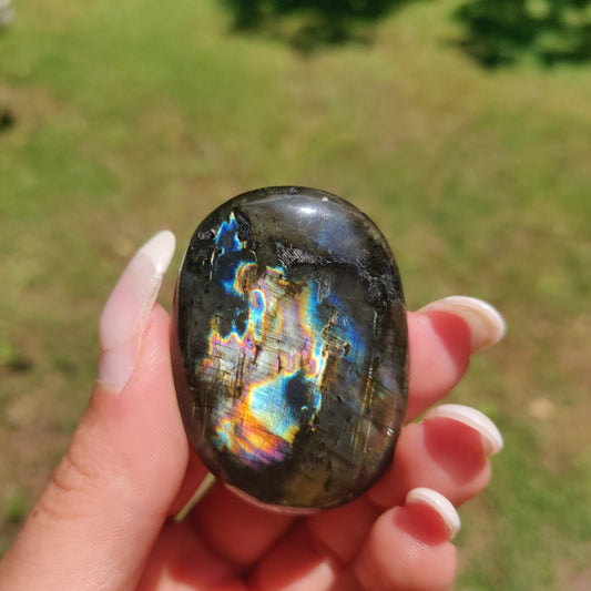 Labradorite Palm Stone (#303) - Simply Affinity