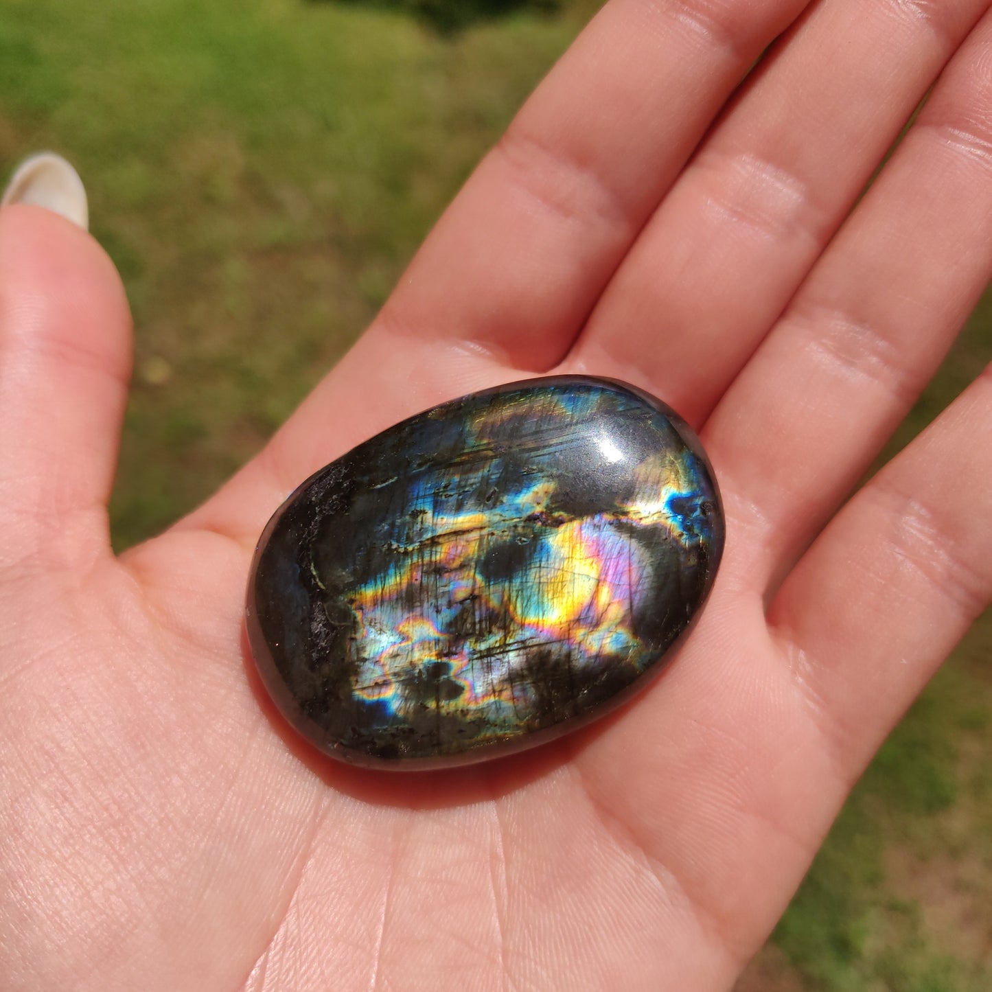 Labradorite Palm Stone (#303) - Simply Affinity