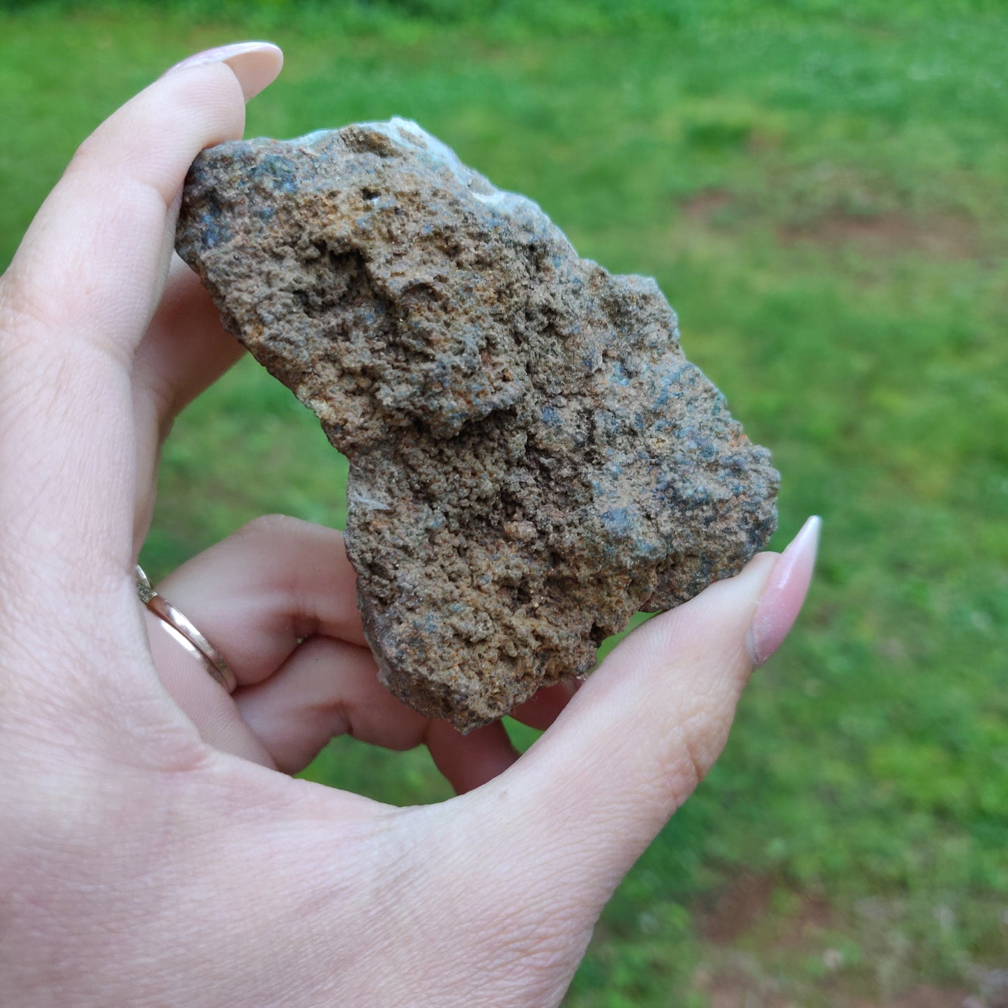 Stillbite and Chalcedony Cluster (#16) - Simply Affinity