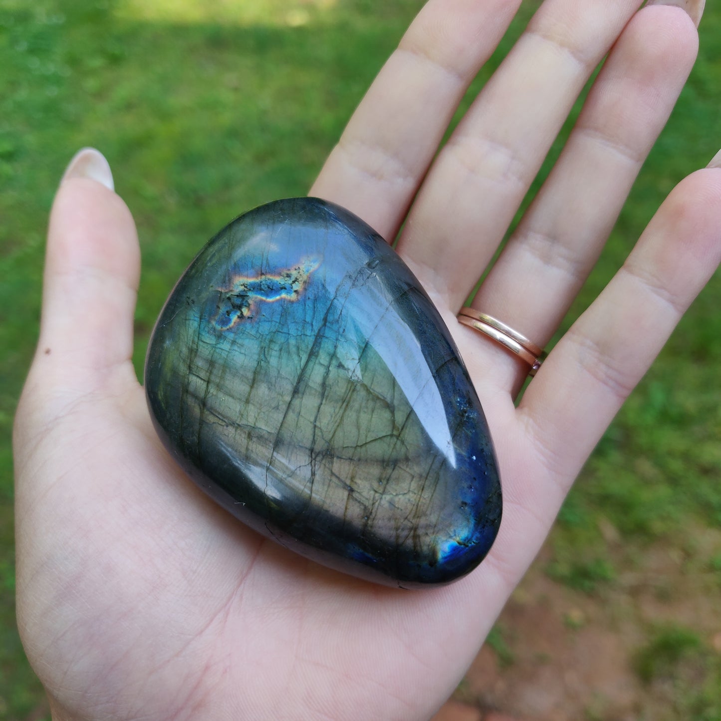 Labradorite Palm Stone (#M7)