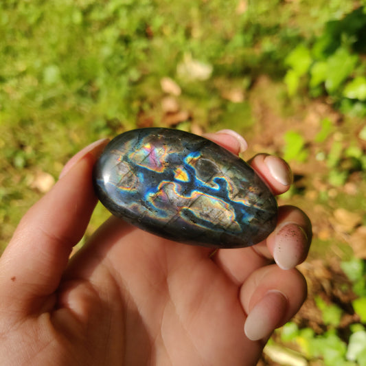 Labradorite Palm Stone (#M15)