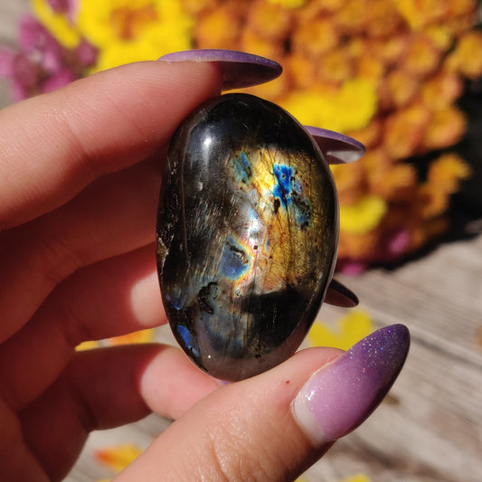 Labradorite Palm Stone (#A11)