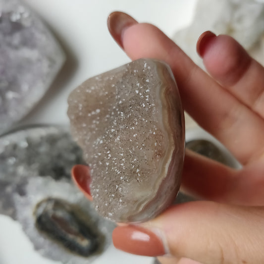 Amethyst Geode Heart (#G16) - Simply Affinity