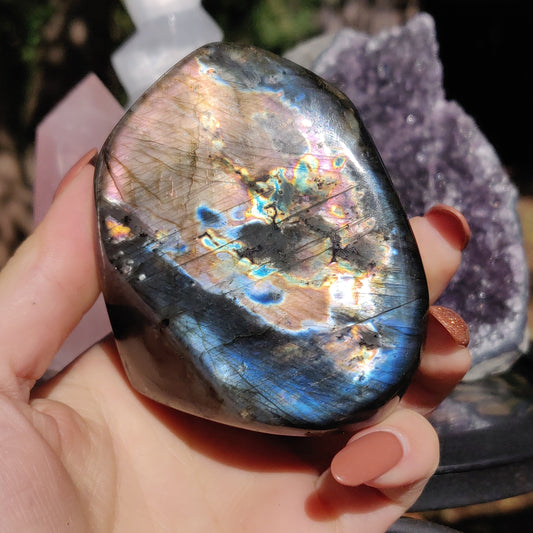Labradorite Free Form (#16) - Simply Affinity