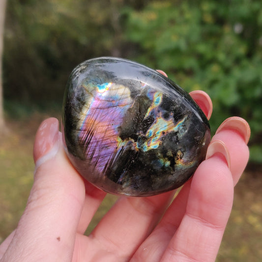 Labradorite Palm Stone (#47N) - Simply Affinity
