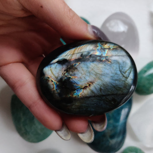 Labradorite Palm Stone (#47) - Simply Affinity