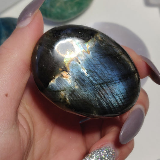 Labradorite Palm Stone (#77H) - Simply Affinity