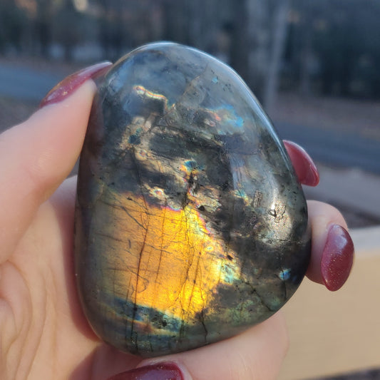 Labradorite Palm Stone (#111A) - Simply Affinity