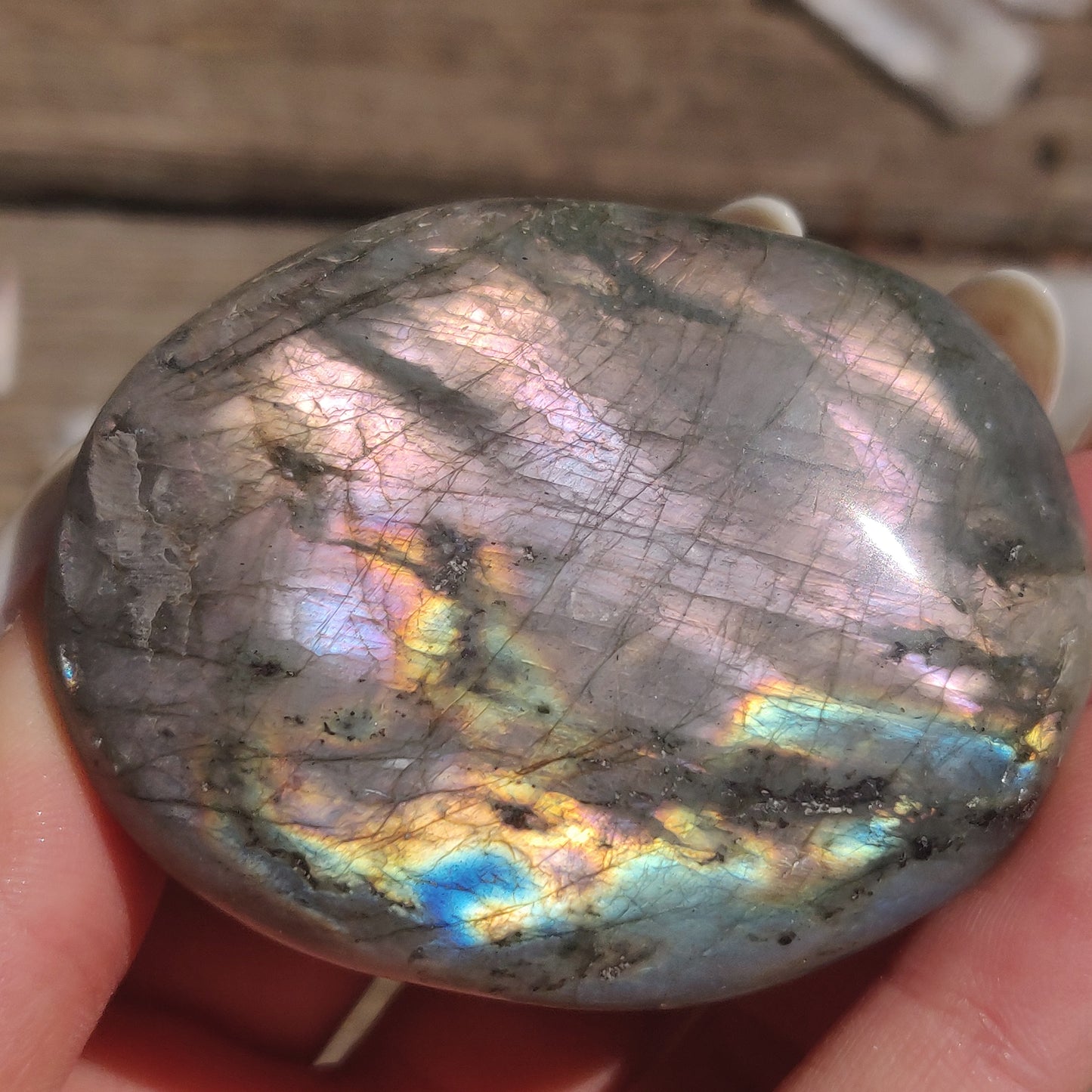 Labradorite Palm Stone (#218) - Simply Affinity
