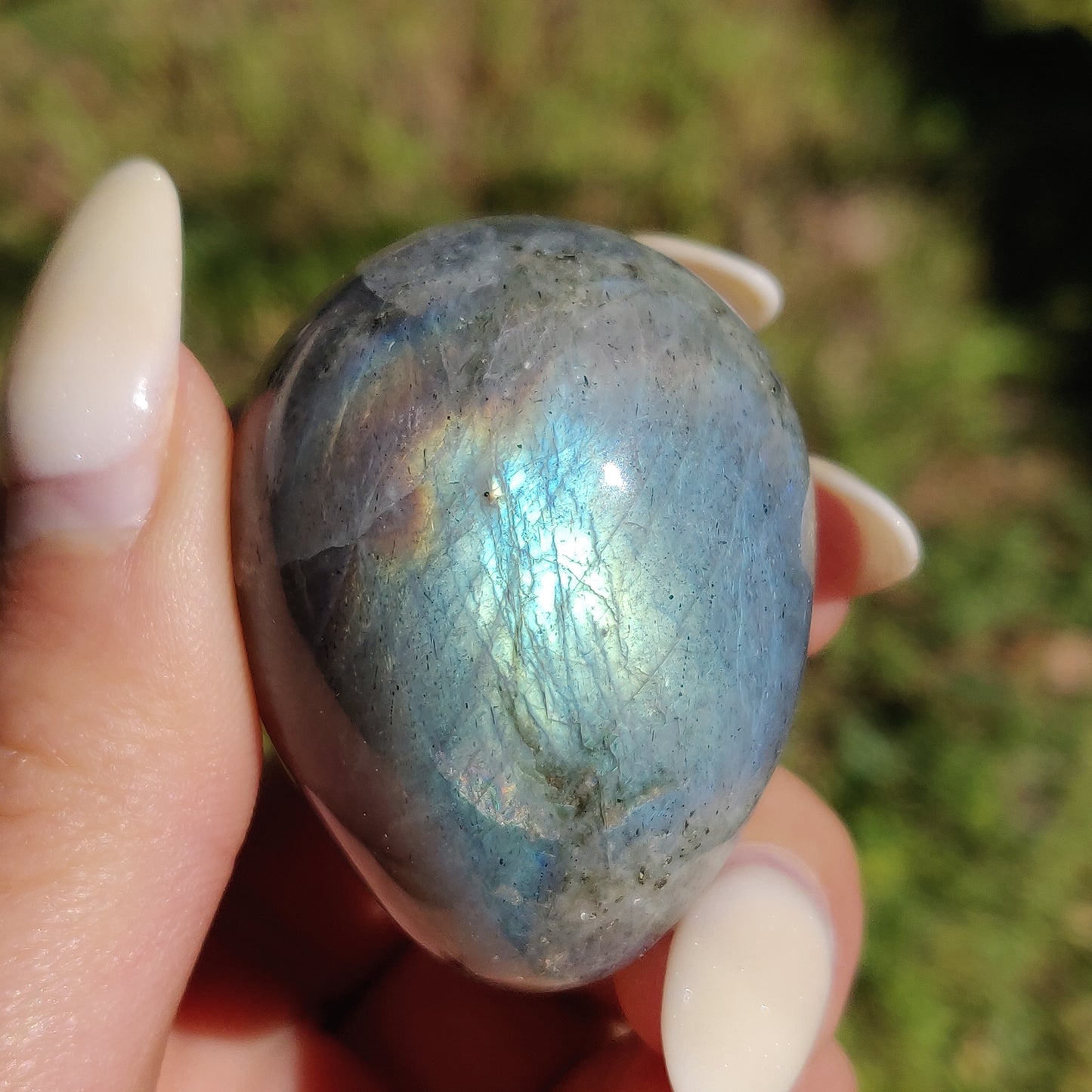 Labradorite Egg (#2) - Simply Affinity