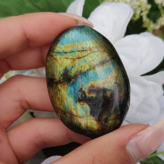 Labradorite Palm Stone (#224) - Simply Affinity