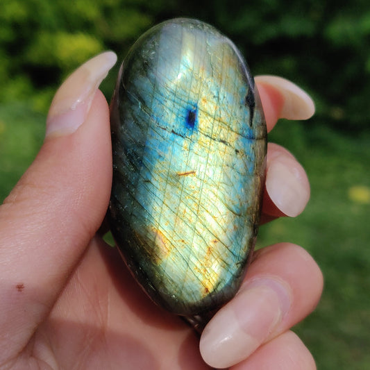 Labradorite Palm Stone (#143)