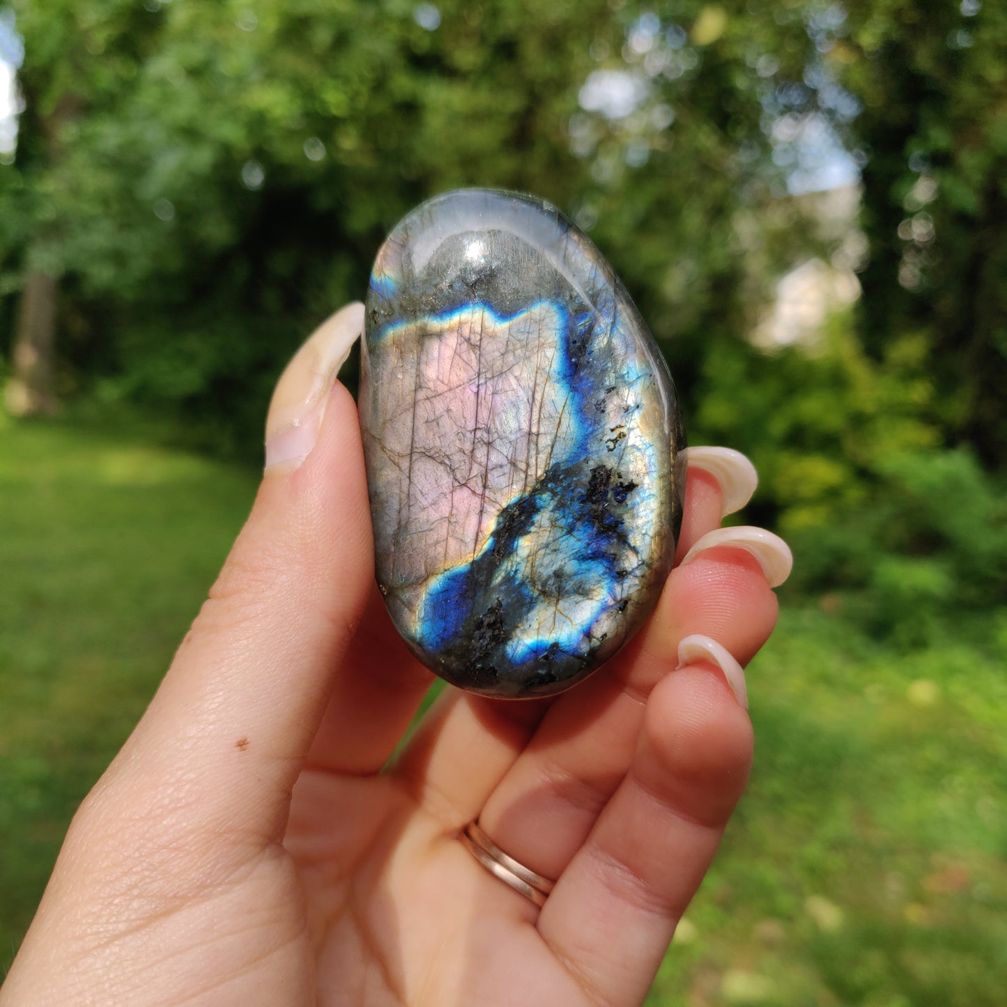 Labradorite Palm Stone (#205)