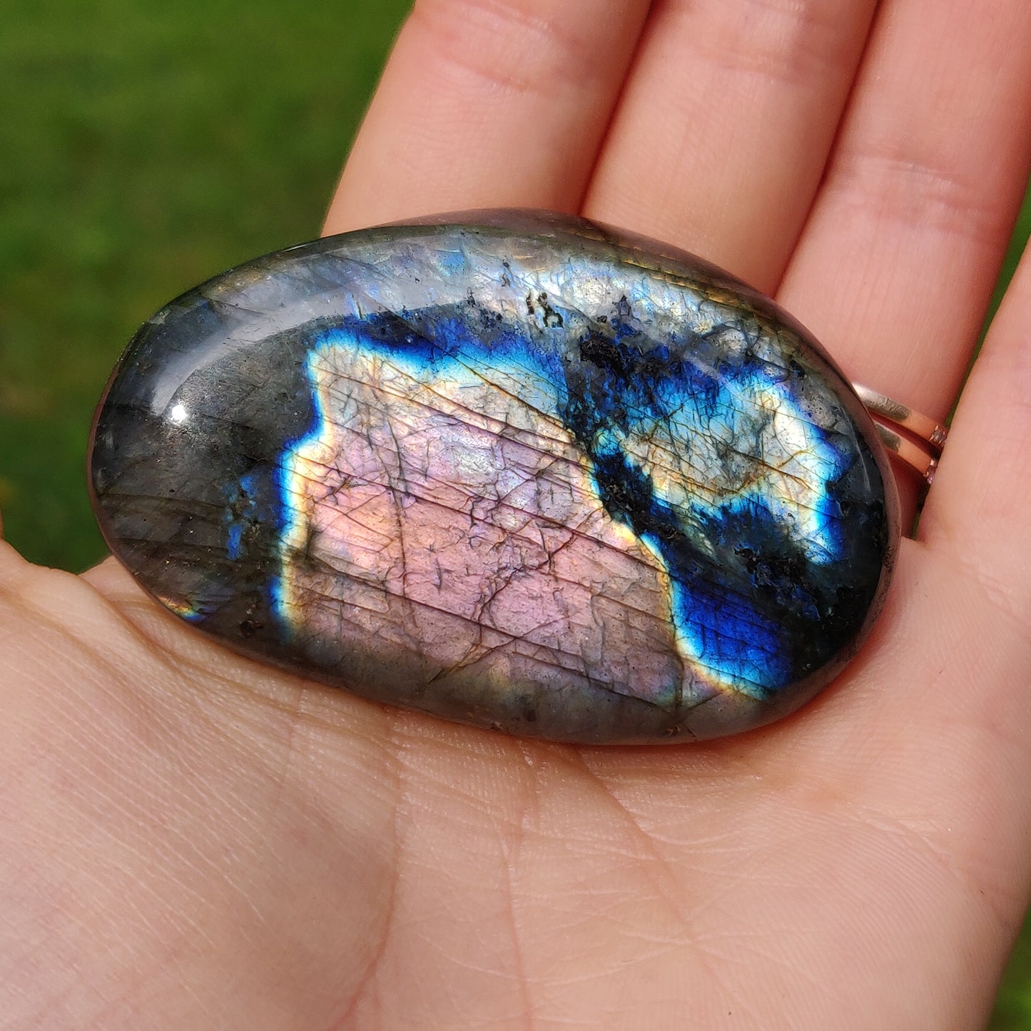Labradorite Palm Stone (#205)