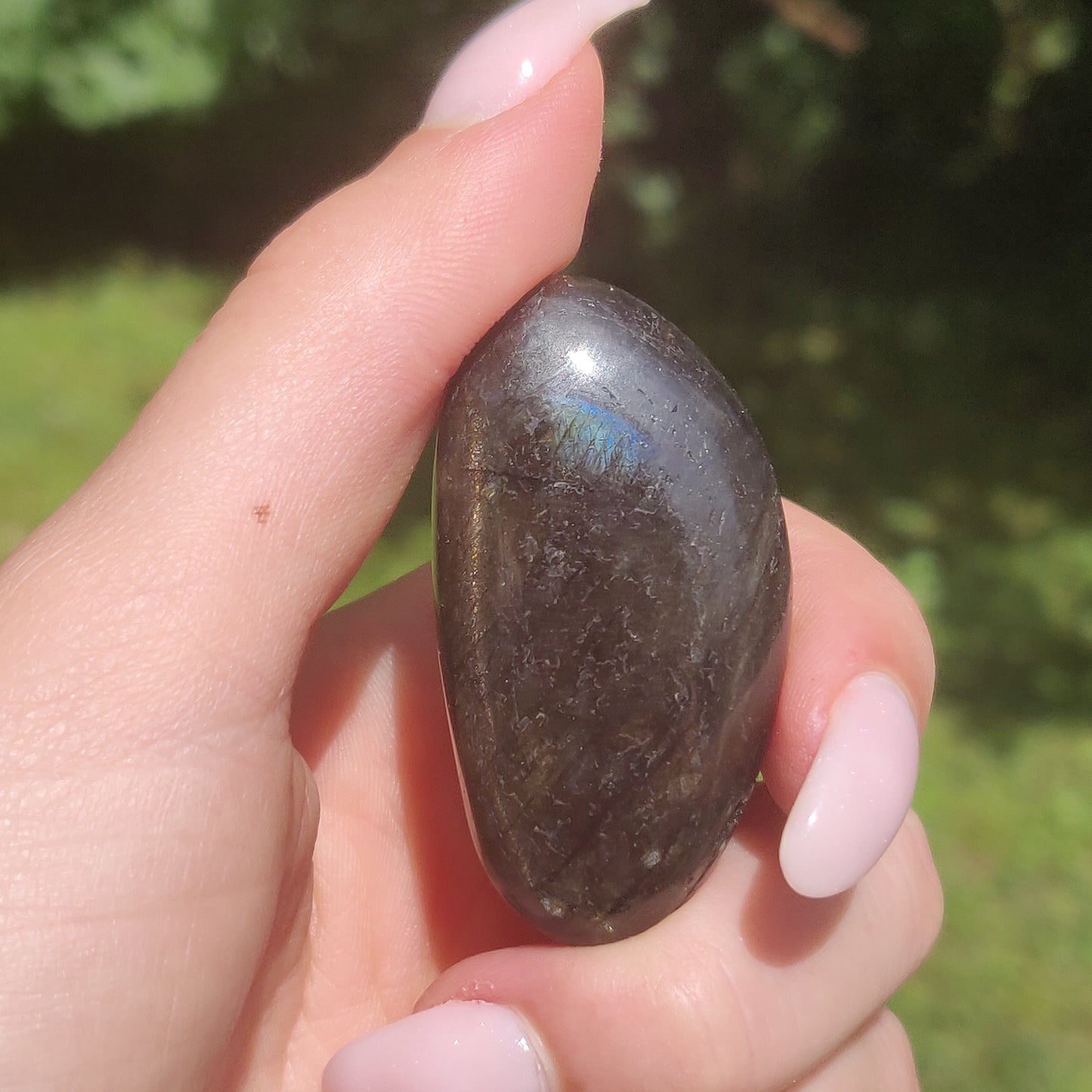 Labradorite Pocket Stone (#195) - Simply Affinity