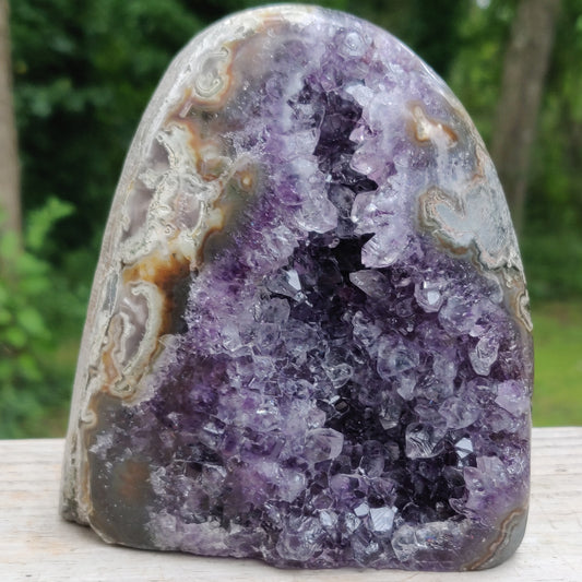 Amethyst Geode Free Form, Polished (#15) - Simply Affinity