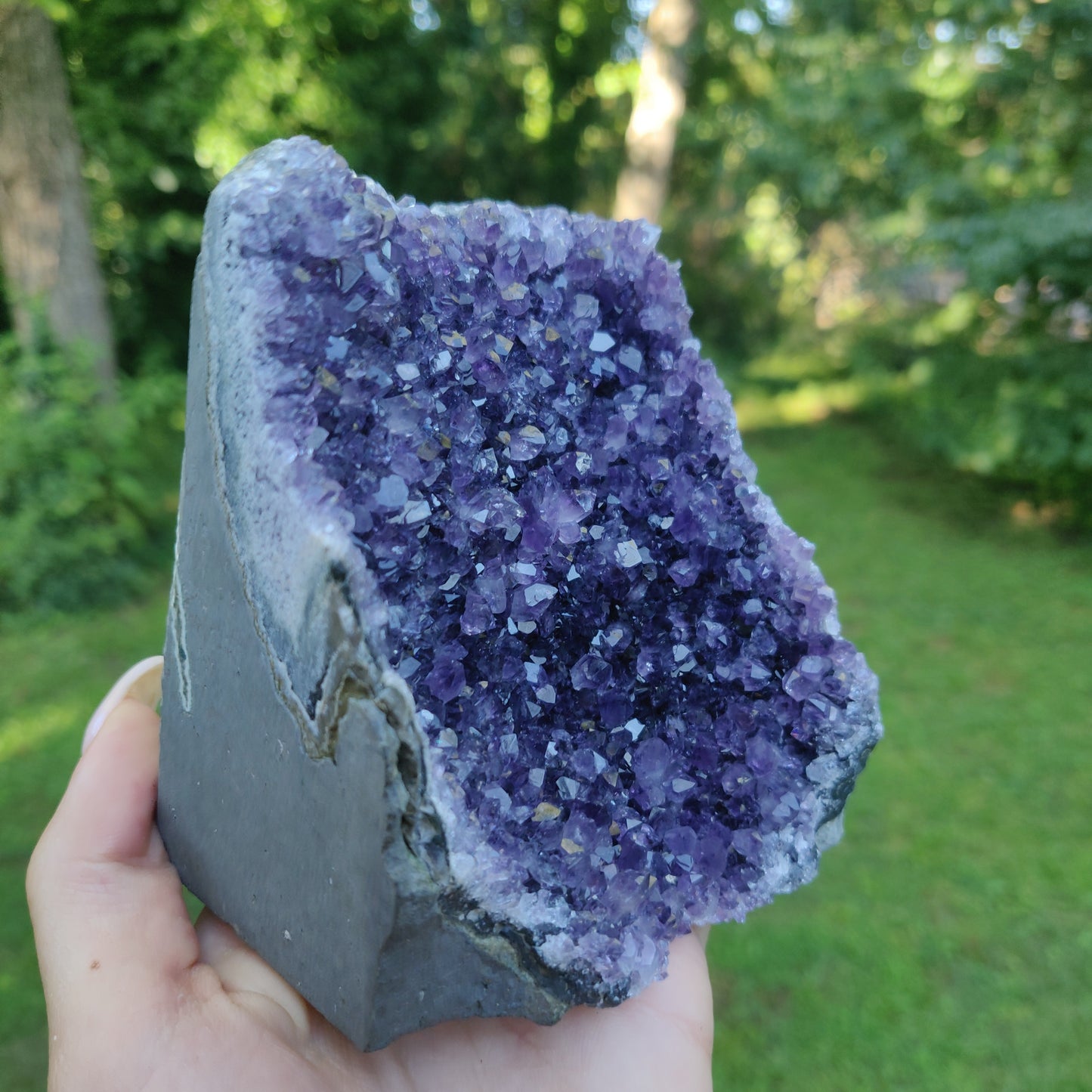 Amethyst Geode Free Form, Cut Base (#33) - Simply Affinity