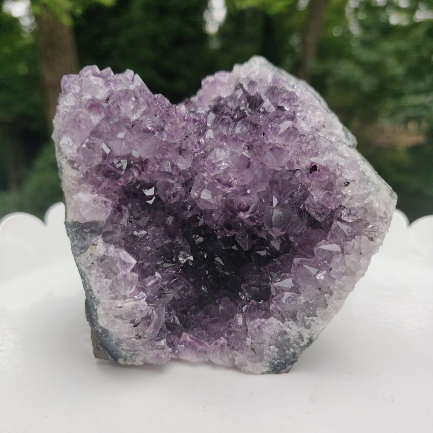 Amethyst Geode Free Form, Cut Base (#29) - Simply Affinity