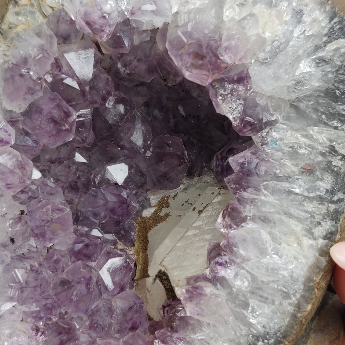 Amethyst Geode Free Form, Cut Base (#25) - Simply Affinity