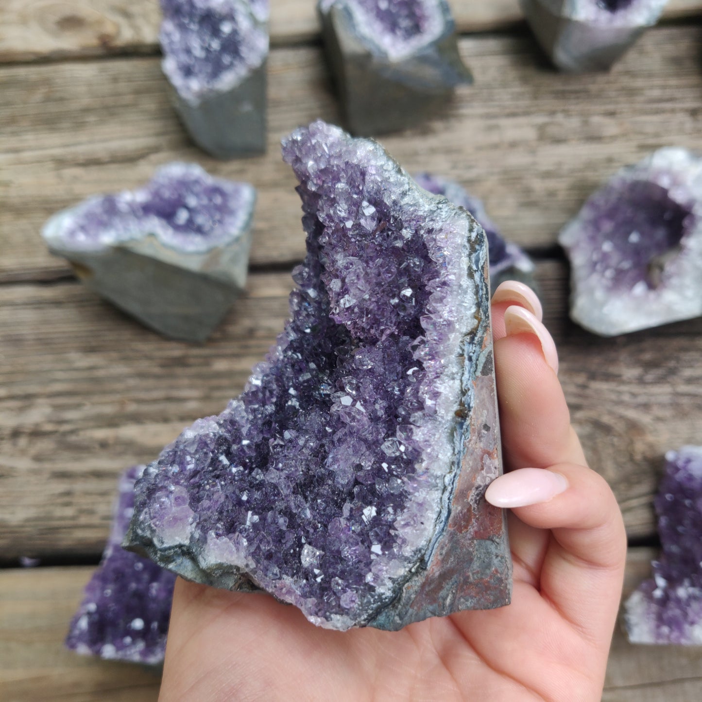 Amethyst Geode Free Form, Cut Base (#24) - Simply Affinity