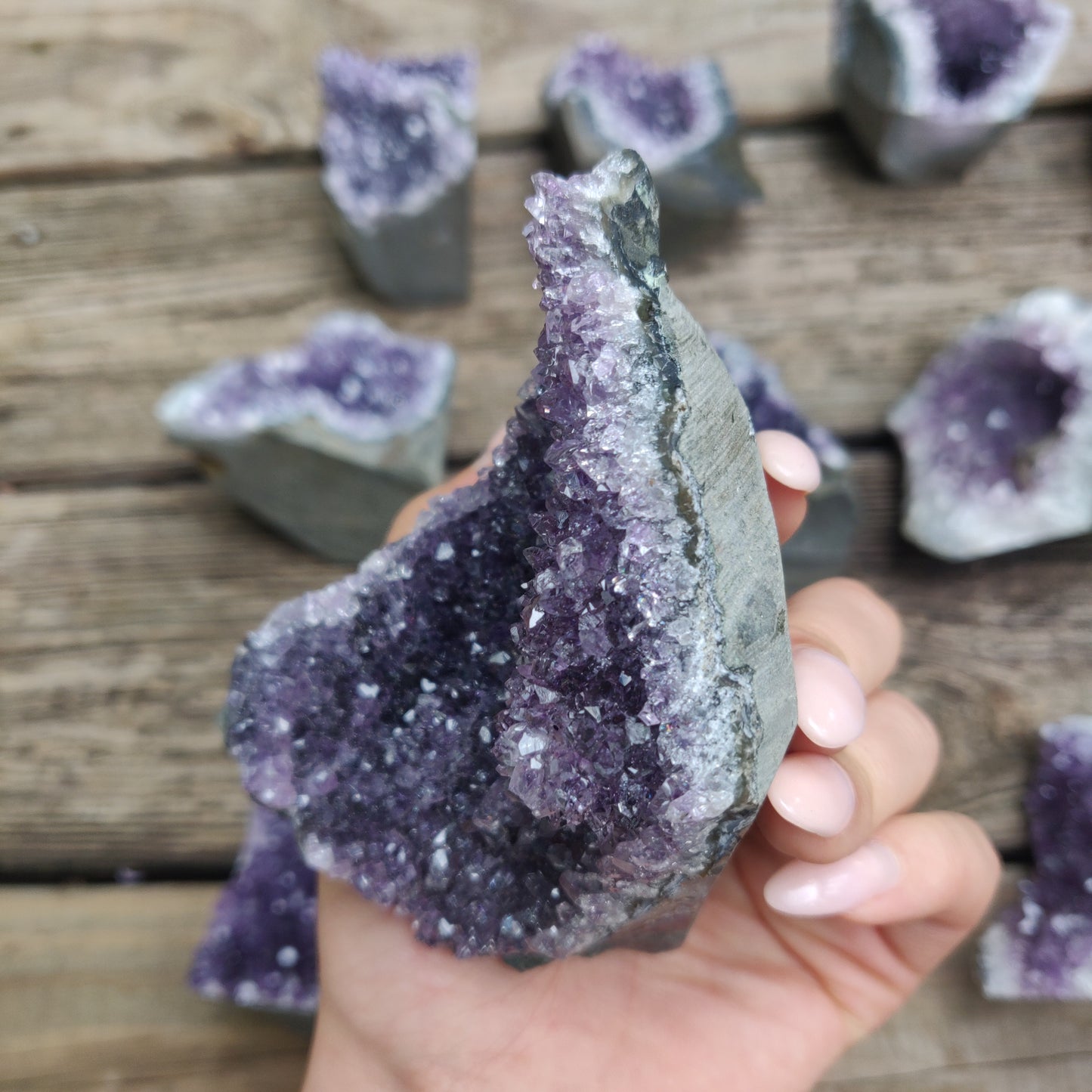 Amethyst Geode Free Form, Cut Base (#24) - Simply Affinity