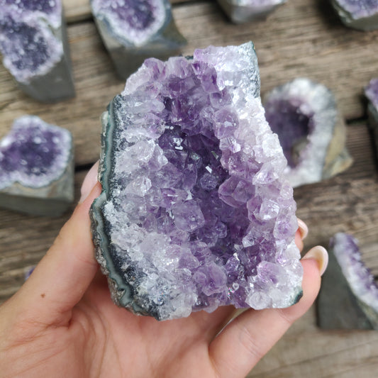 Amethyst Geode Free Form, Cut Base (#20) - Simply Affinity