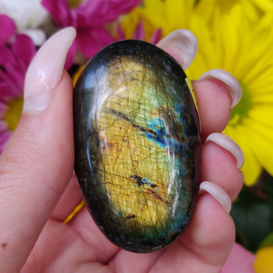 Labradorite Palm Stone (#146) - Simply Affinity