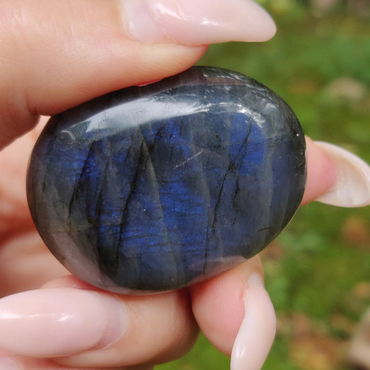 Labradorite Palm Stone (#235) - Simply Affinity