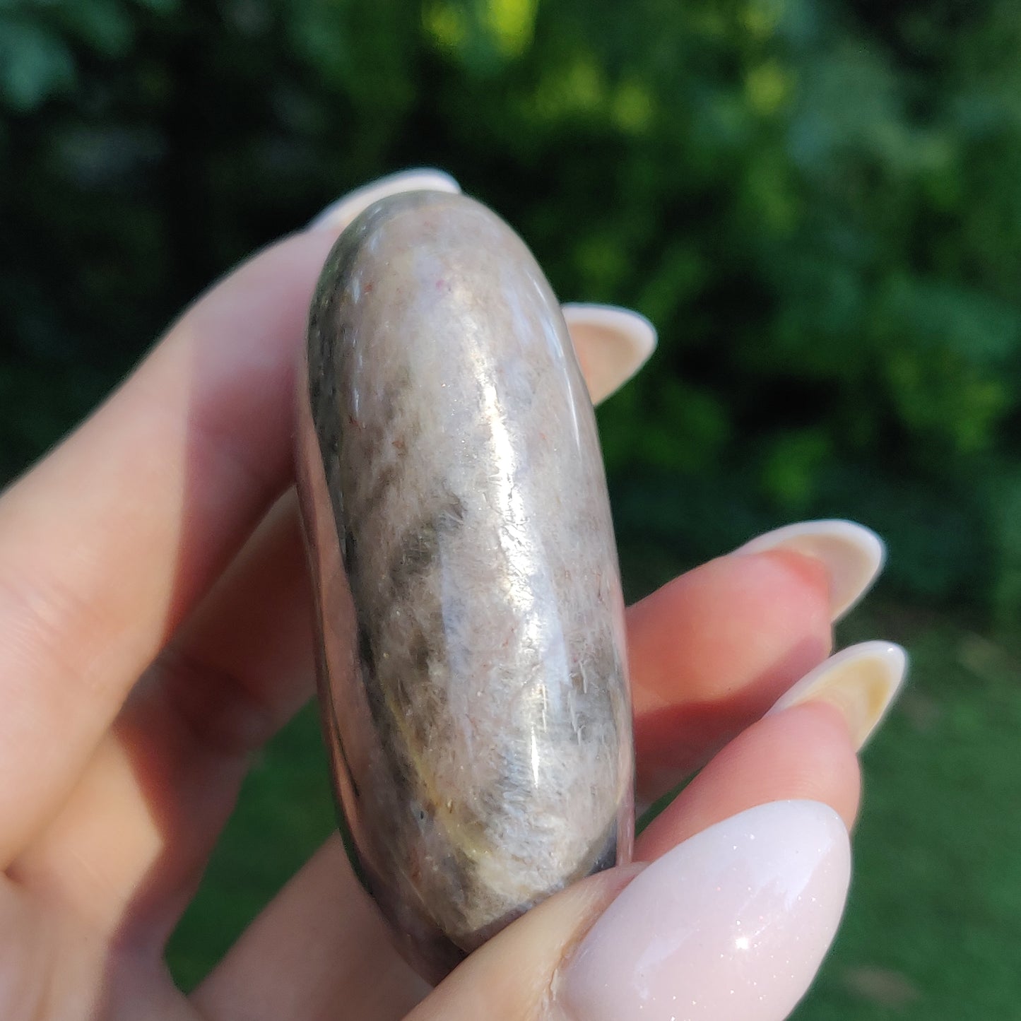 Black Moonstone Palm Stone, Flashy Black Moonstone (#20) - Simply Affinity