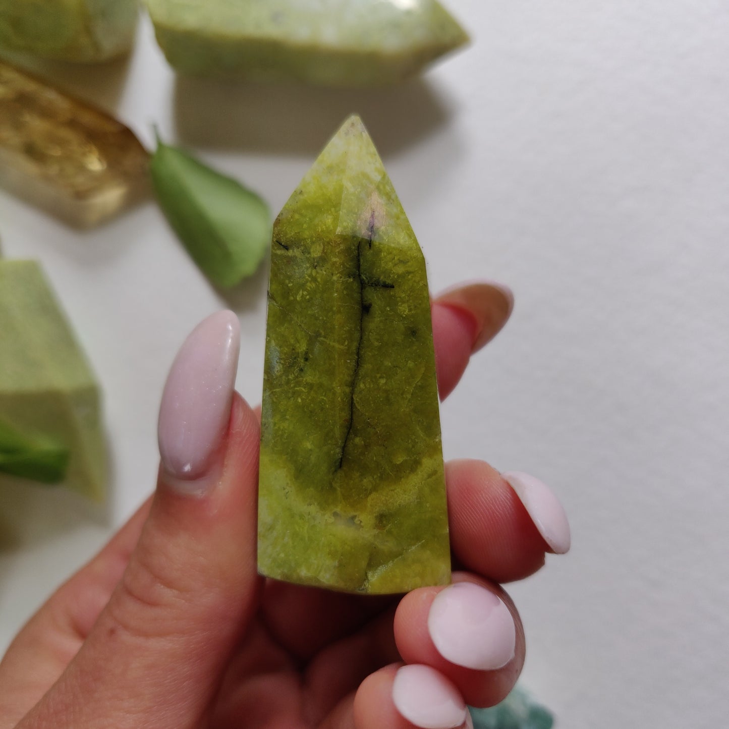 Green Opal Point (#10) - Simply Affinity