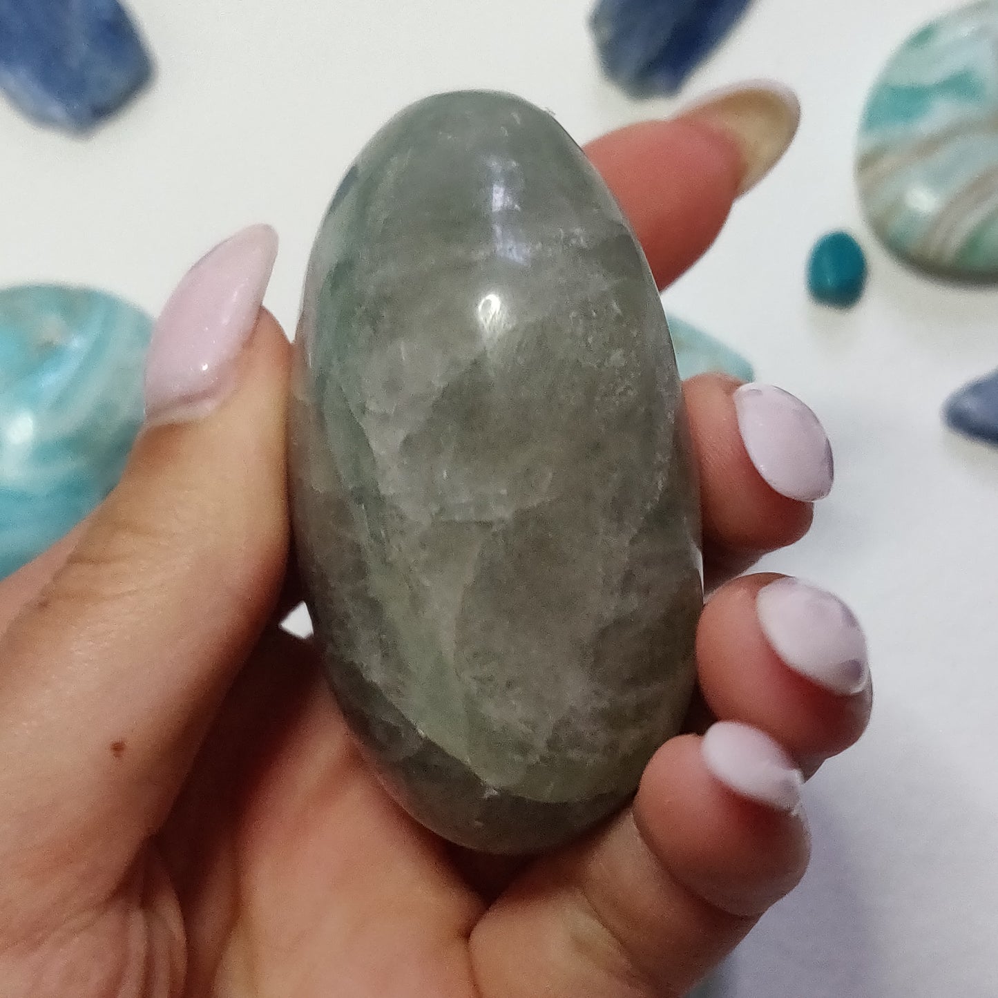 Fluorite Palm Stone (#12) - Simply Affinity