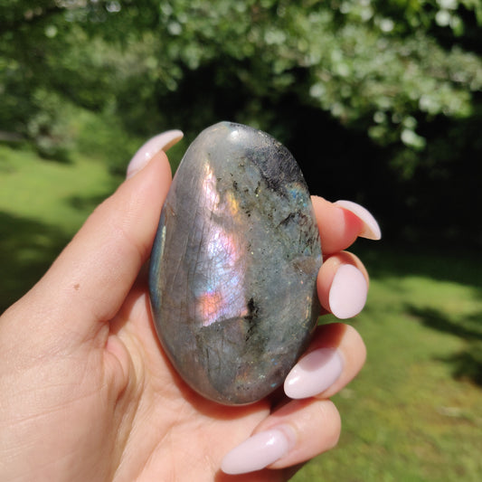 Labradorite Palm Stone (#31) - Simply Affinity