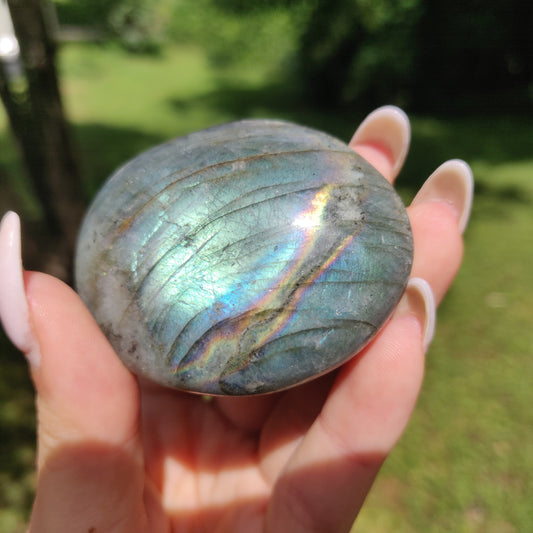 Labradorite Palm Stone (#36) - Simply Affinity