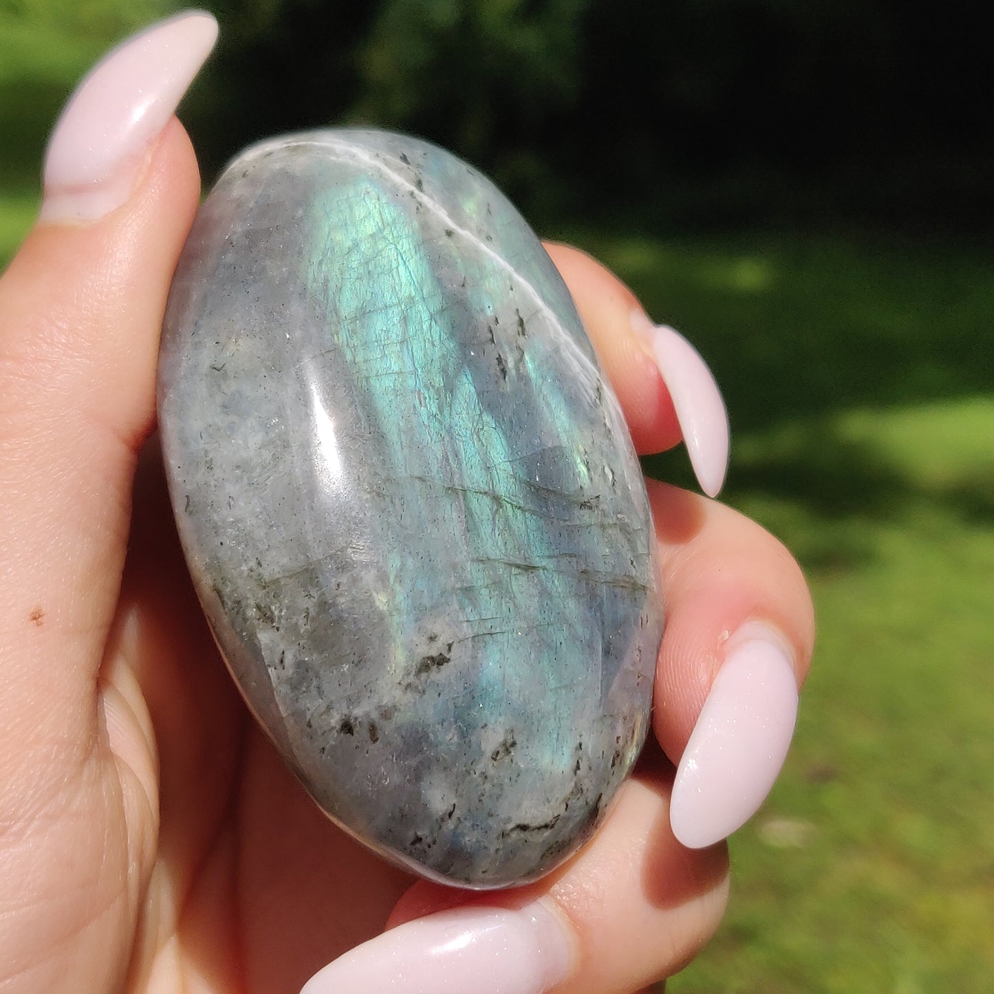 Labradorite Palm Stone (#112) - Simply Affinity