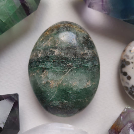 Fuchsite Palm Stone (#4) - Simply Affinity