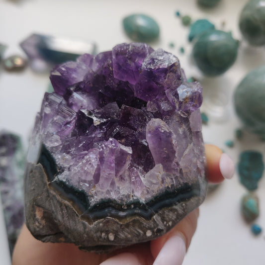 Amethyst Geode Free Form, Polished (#1A) - Simply Affinity