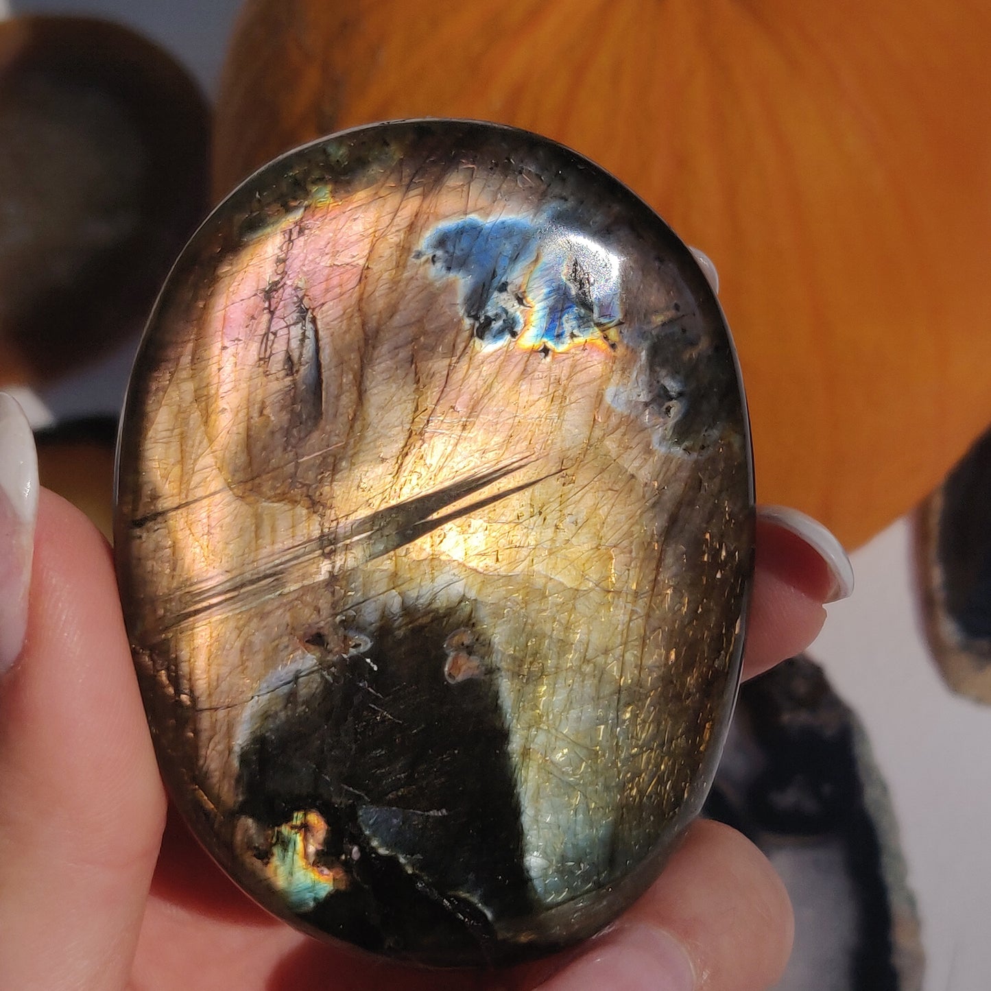 Labradorite Palm Stone (#194) - Simply Affinity