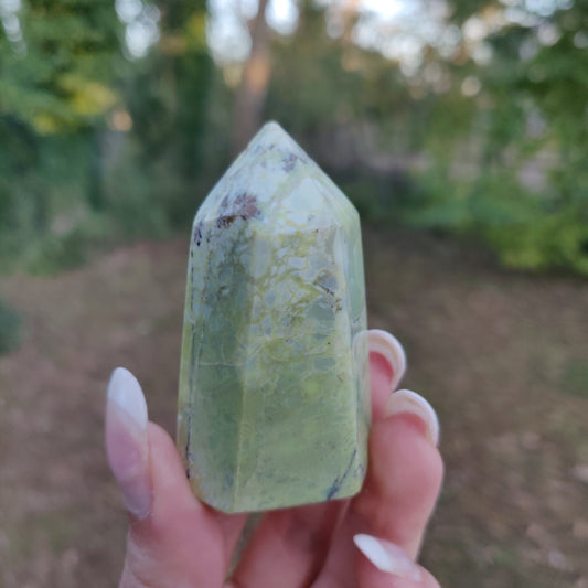 Green Opal Point (#11) - Simply Affinity