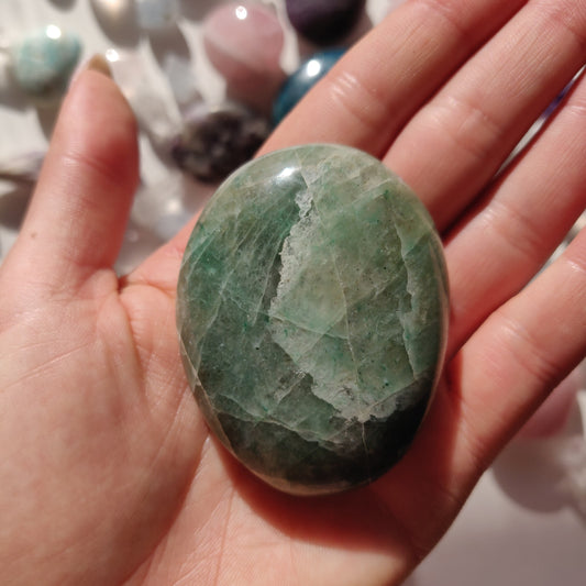 Green Aventurine Palm Stone (#4) - Simply Affinity