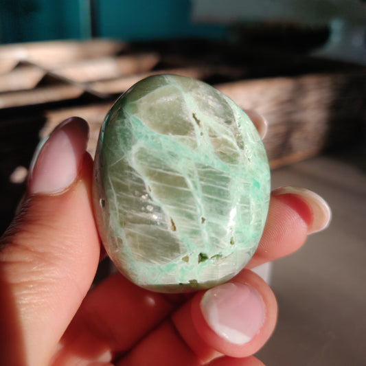 Garnierite Pocket Stone (#15) - Simply Affinity