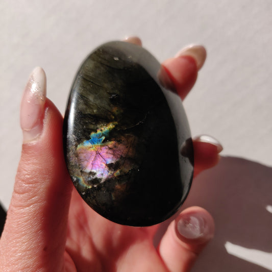 Labradorite Palm Stone (#35) - Simply Affinity