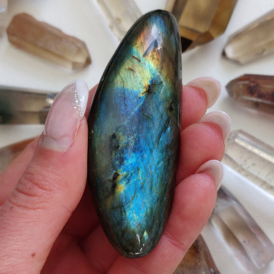 Labradorite Palm Stone (#134) - Simply Affinity