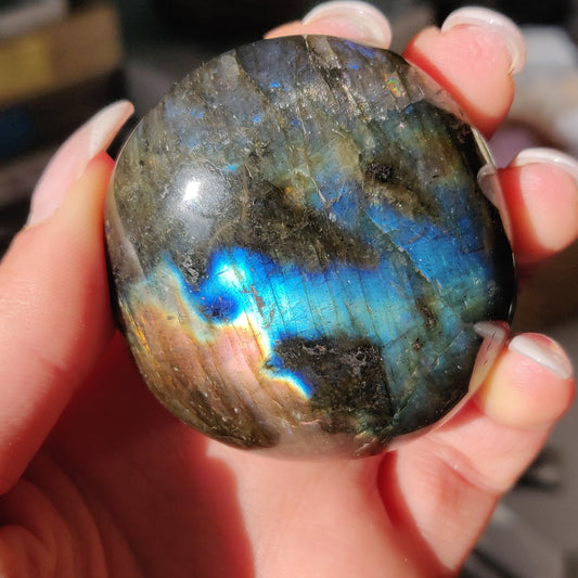 Labradorite Palm Stone (#240) - Simply Affinity