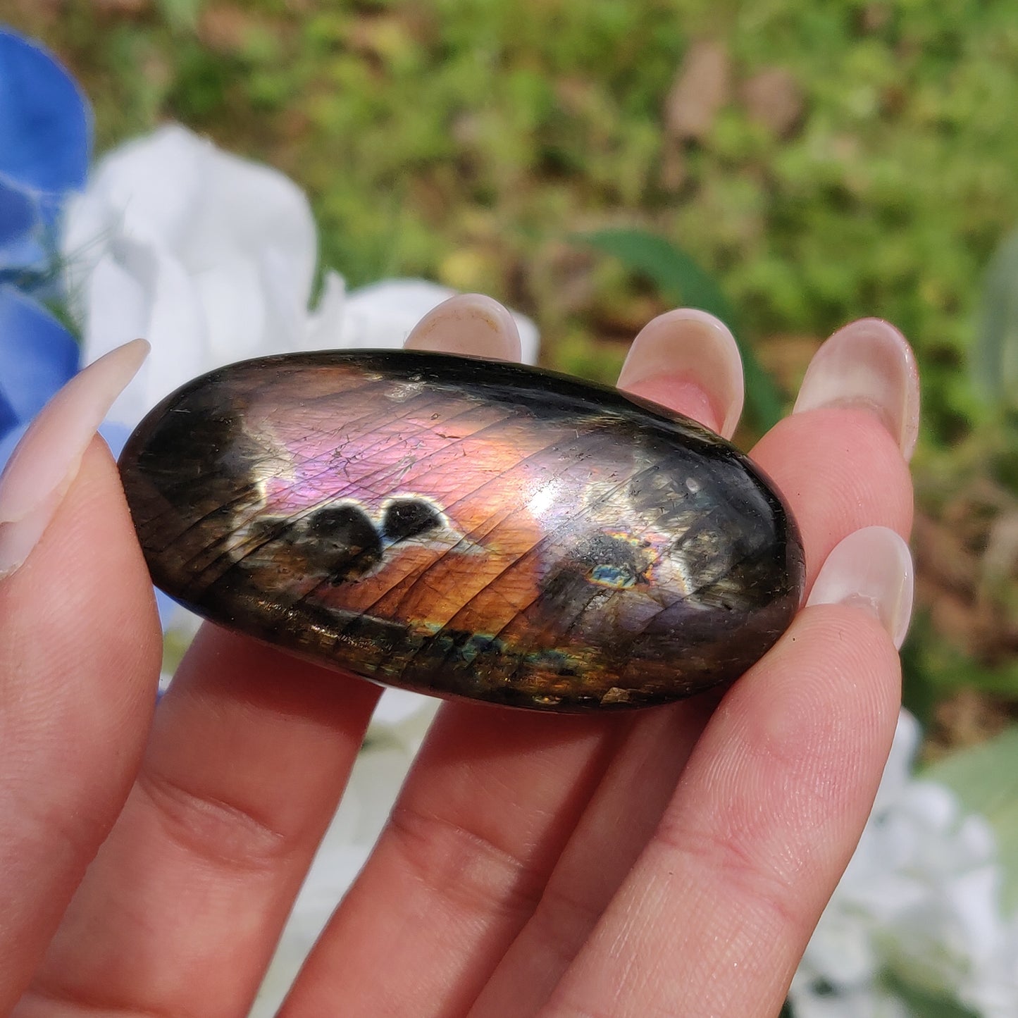 Labradorite Palm Stone (#304) - Simply Affinity