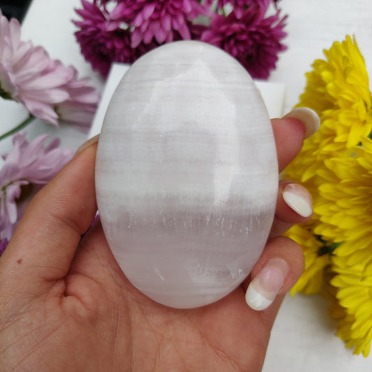 Pink Mangano Calcite Palm Stone (#1) - Simply Affinity