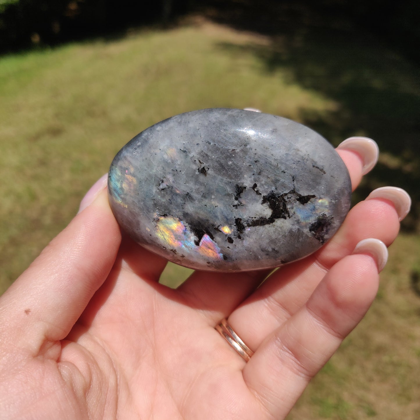 Labradorite Palm Stone (#104) - Simply Affinity