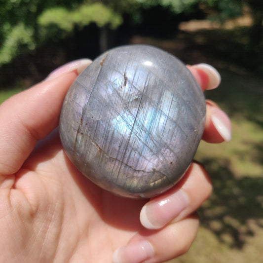 Labradorite Palm Stone (#305) - Simply Affinity