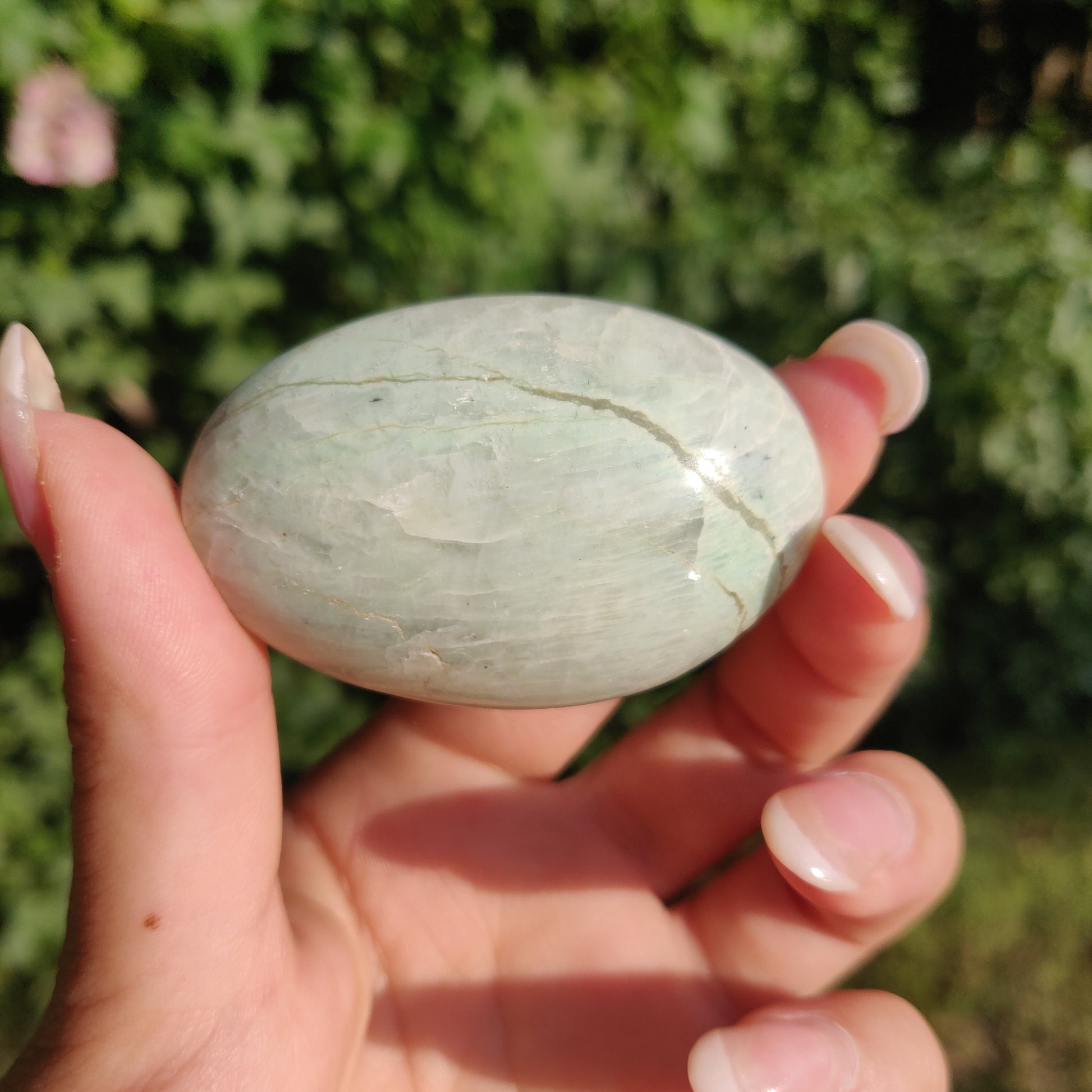 BLUE FLASH Garnierite Palm Stone (#4) - Simply Affinity