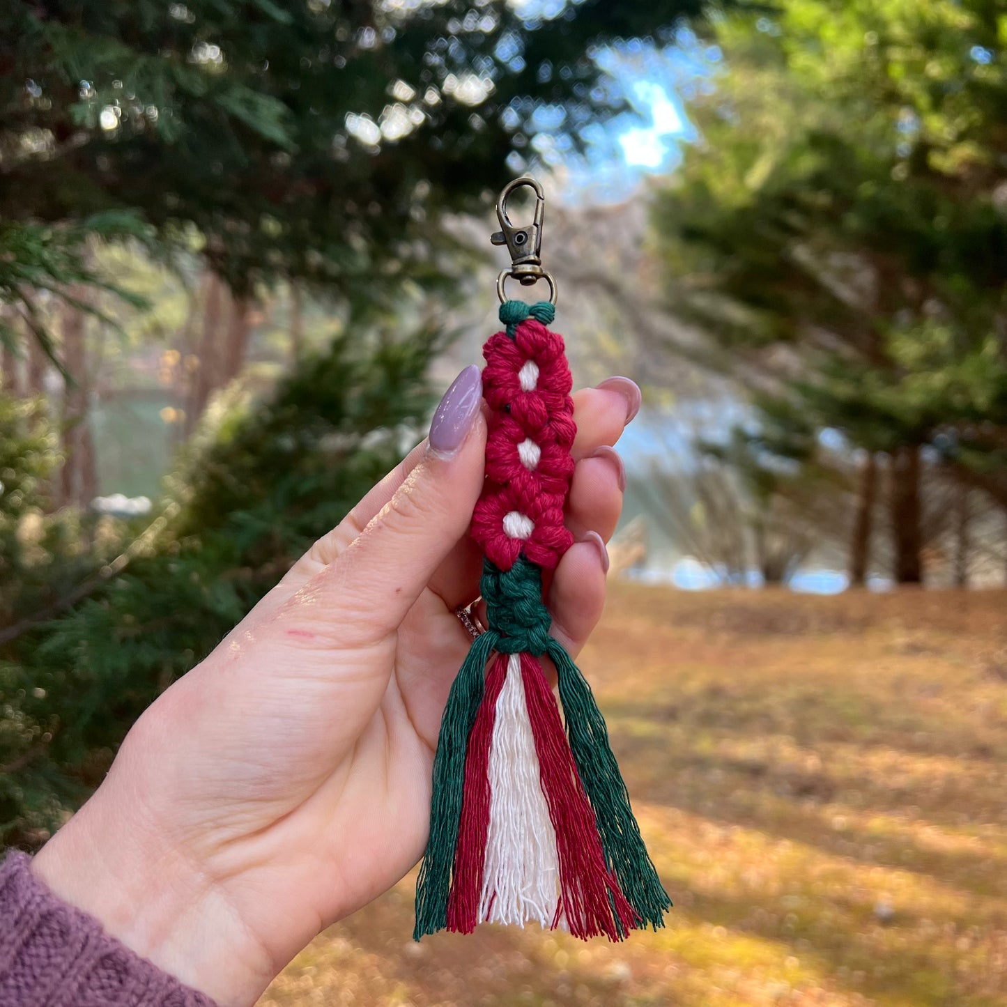 Macrame Flower Keychain - Simply Affinity